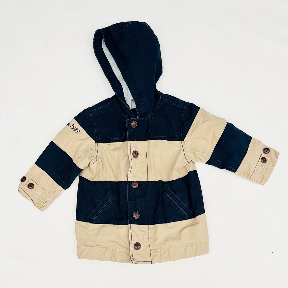 Boys 3T Gap lined navy and khaki zipper and button front jacket with hood